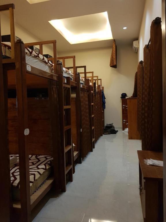 Banyu Urip Rooms Kuta  外观 照片